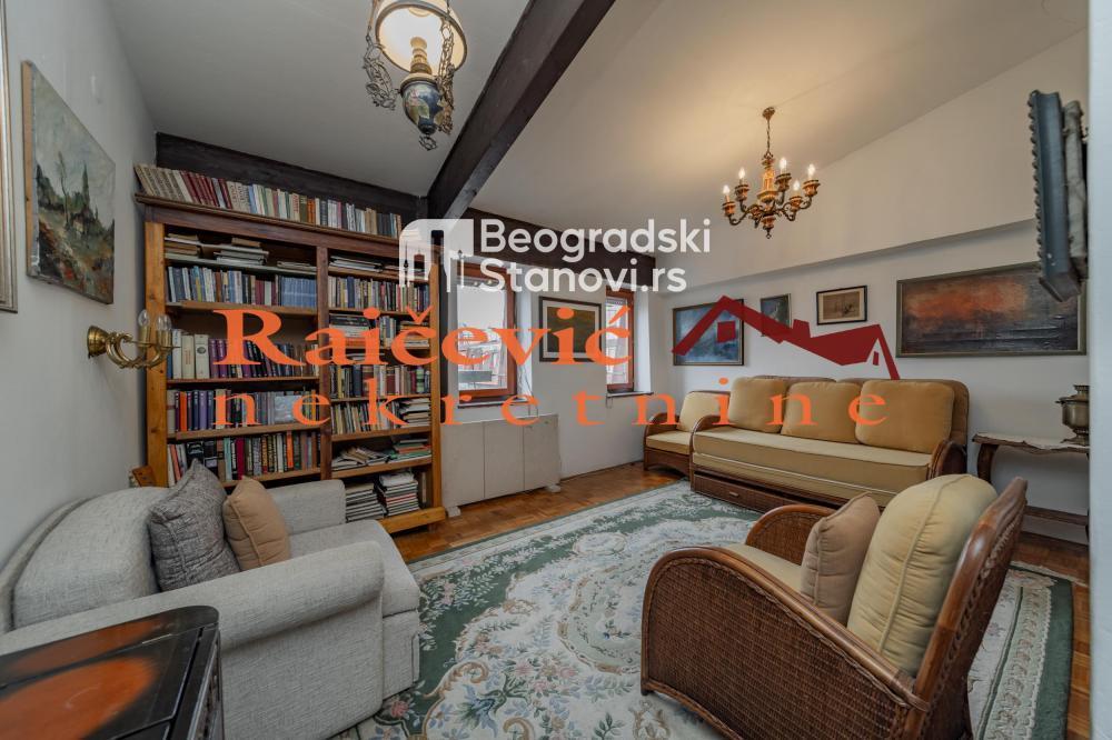 Stan na prodaju u Beogradu, Prvomajska, troiposoban, 86m2, cena 189000 evra