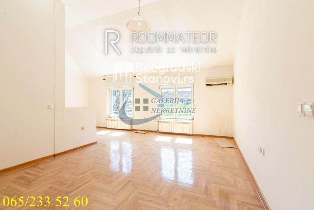 Stan na prodaju u Beogradu, Zvezdara, trosoban, 83m2, cena 205000 evra