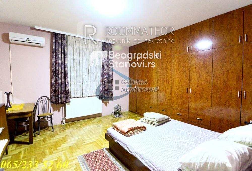 Stan na prodaju u Beogradu, Zvezdara, 190m2, cena 310000 evra