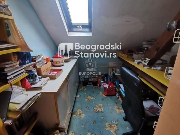 Stan na prodaju u Beogradu, Novi Grad, troiposoban, 90m2, cena 119000 evra