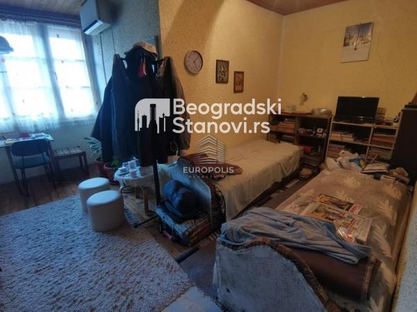 Stan na prodaju u Beogradu, Novi Grad, troiposoban, 90m2, cena 119000 evra