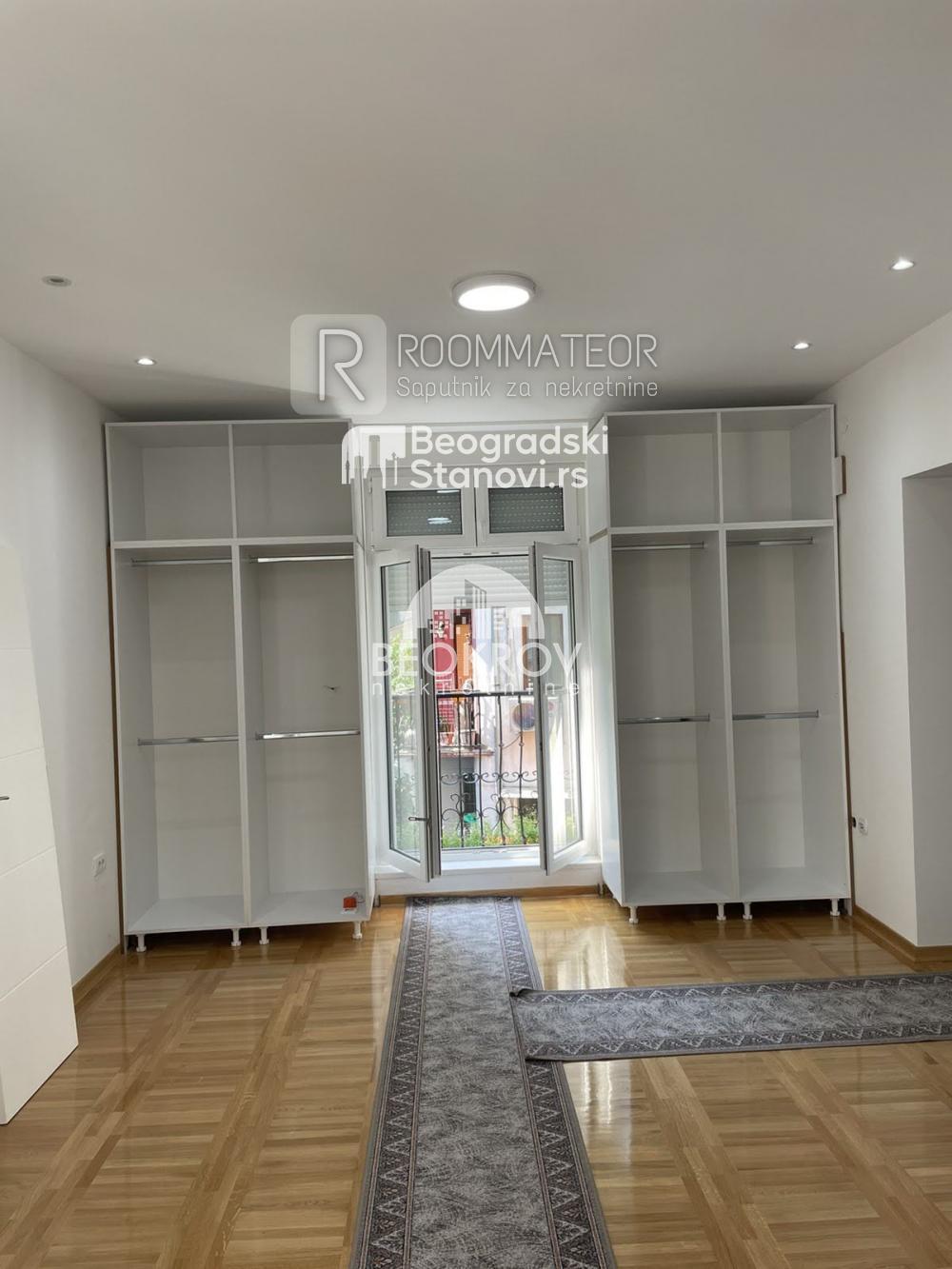 Stan na prodaju u Beogradu, Stari grad, dvosoban, 47m2, cena 250000 evra