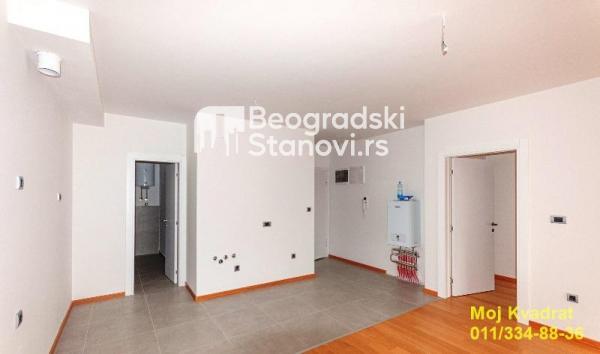 Stan na prodaju u Beogradu, Autokomanda, trosoban, 92m2, cena 288000 evra