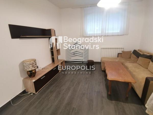 Stan na prodaju u Beogradu, Gornji grad, trosoban, 55m2, cena 112000 evra