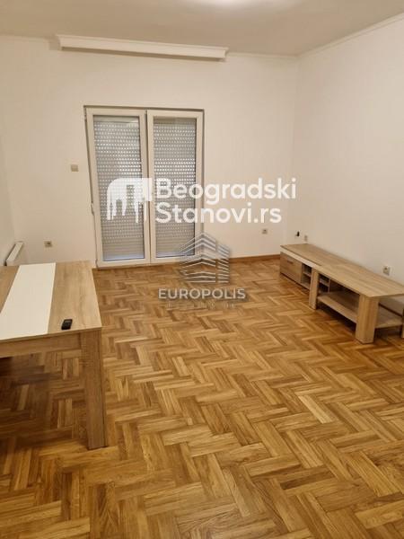 Stan na prodaju u Beogradu, Zemun, dvosoban, 54m2, cena 110500 evra