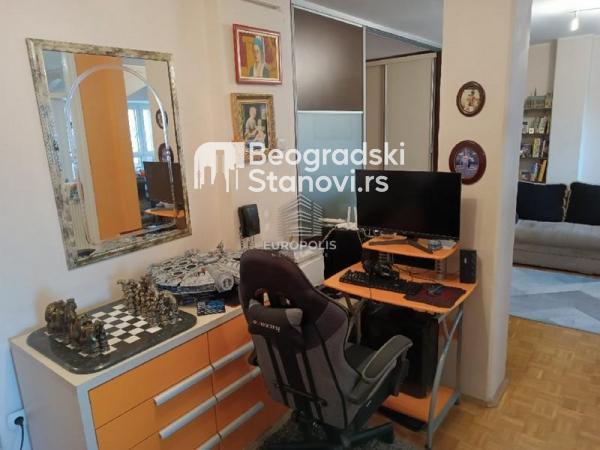 Stan na prodaju u Beogradu, Novi Beograd, dvosoban, 58m2, cena 149000 evra