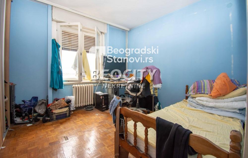 Stan na prodaju u Beogradu, Novi Beograd blok 30 (B92), dvosoban, 76m2, cena 219900 evra