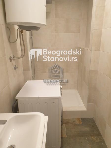 Stan na prodaju u Beogradu, Stari grad, trosoban, 52m2, cena 157000 evra