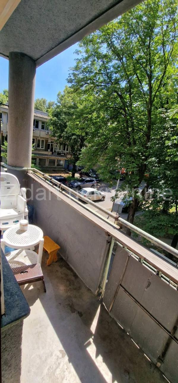 Stan na prodaju u Beogradu, Novi Beograd blok 8 (Paviljoni), dvoiposoban, 54m2, cena 155000 evra