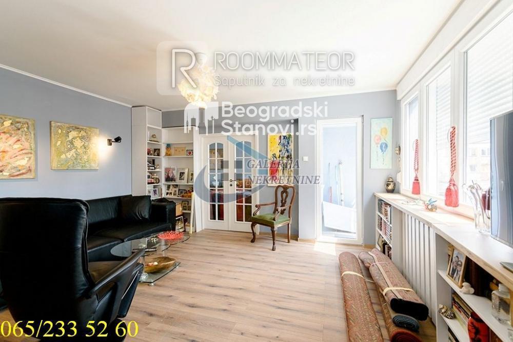 Stan na prodaju u Beogradu, Savski venac, dvosoban, 66m2, cena 235000 evra