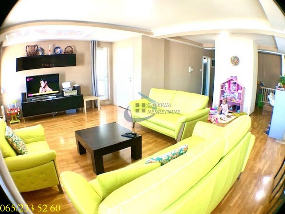 Stan na prodaju u Beogradu, Zvezdara, 157m2, cena 395000 evra