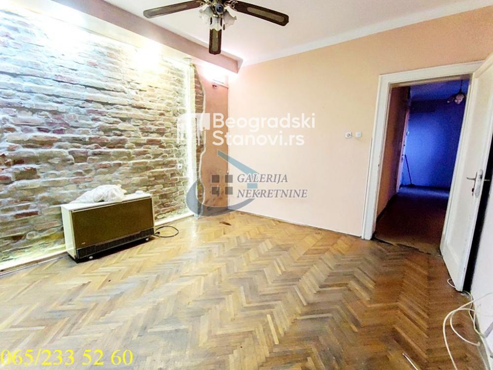 Stan na prodaju u Beogradu, Savski venac, dvosoban, 61m2, cena 164500 evra