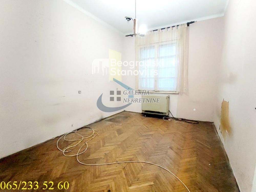 Stan na prodaju u Beogradu, Savski venac, dvosoban, 61m2, cena 164500 evra