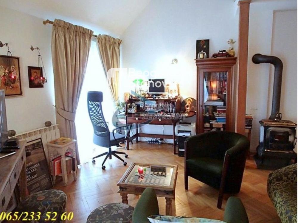 Stan na prodaju u Beogradu, Stari grad, cetvorosoban, 63m2, cena 295000 evra