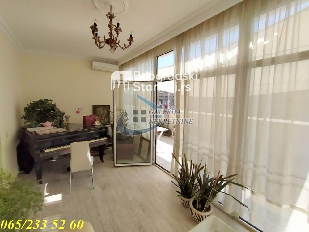 Stan na prodaju u Beogradu, Stari grad, 208m2, cena 580000 evra