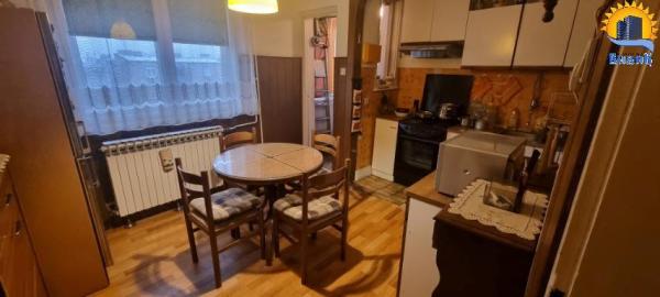 Stan na prodaju u Beogradu, Palilula, cetvorosoban, 92m2, cena 295000 evra