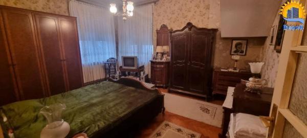 Stan na prodaju u Beogradu, Palilula, cetvorosoban, 92m2, cena 295000 evra