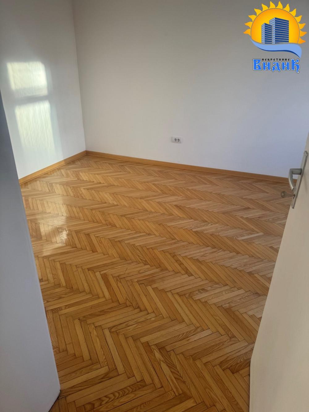 Stan na prodaju u Beogradu, Vračar, cetvorosoban, 110m2, cena 550000 evra