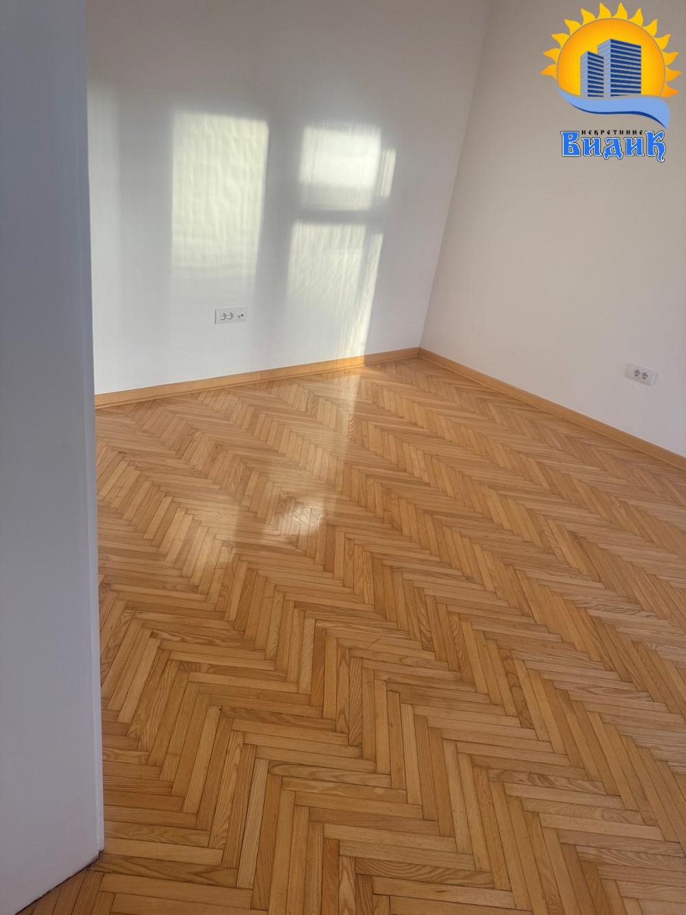 Stan na prodaju u Beogradu, Vračar, cetvorosoban, 110m2, cena 550000 evra