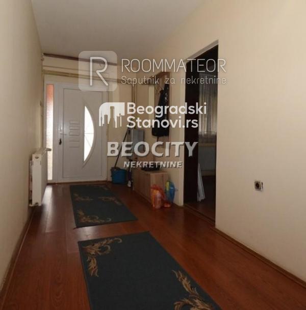 Stan na prodaju u Beogradu, Lazarevac, dvosoban, 105m2, cena 47000 evra