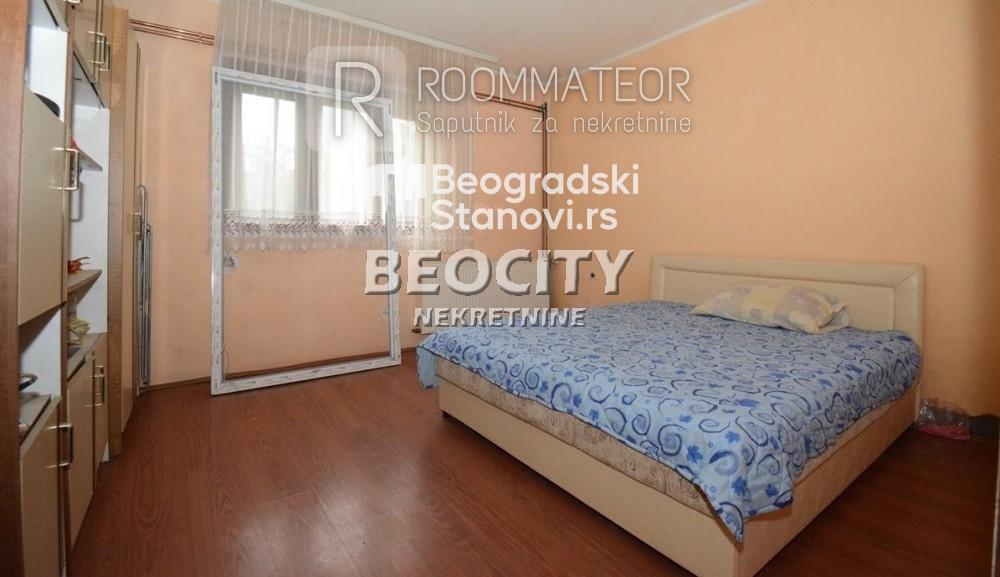 Stan na prodaju u Beogradu, Lazarevac, dvosoban, 105m2, cena 47000 evra