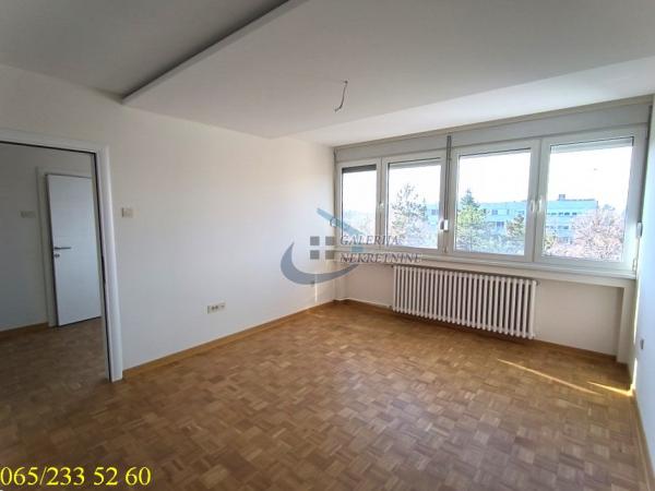 Stan na prodaju u Beogradu, Novi Beograd blok 45 (TC Enjub), dvosoban, 70m2, cena 245000 evra