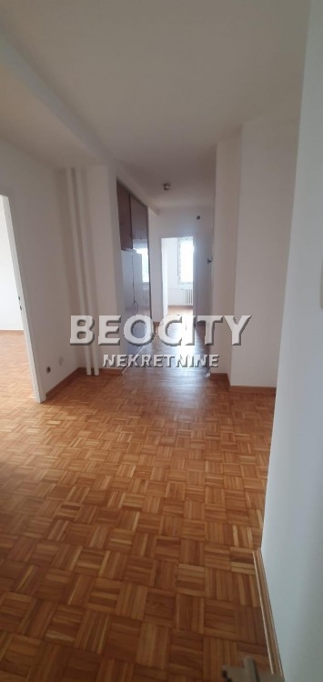 Stan na prodaju u Beogradu, Novi Beograd blok 30 (B92), dvoiposoban, 92m2, cena 319000 evra