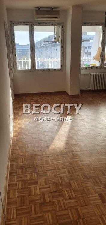 Stan na prodaju u Beogradu, Novi Beograd blok 30 (B92), dvoiposoban, 92m2, cena 319000 evra