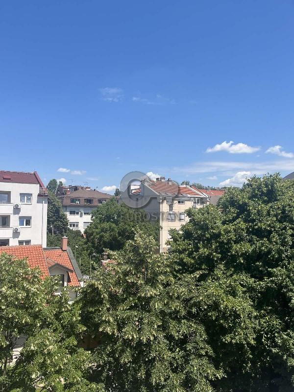 Stan na prodaju u Beogradu, Pašino brdo, trosoban, 85m2, cena 299000 evra