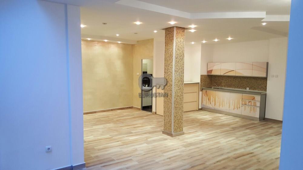 Stan na prodaju u Beogradu, Stari grad, dvosoban, 66m2, cena 170000 evra