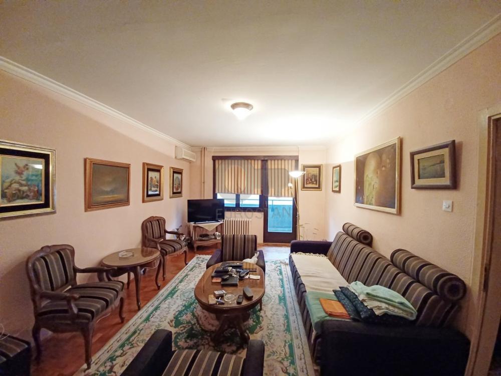 Stan na prodaju u Beogradu, Vračar (Hram), cetvorosoban, 109m2, cena 390000 evra