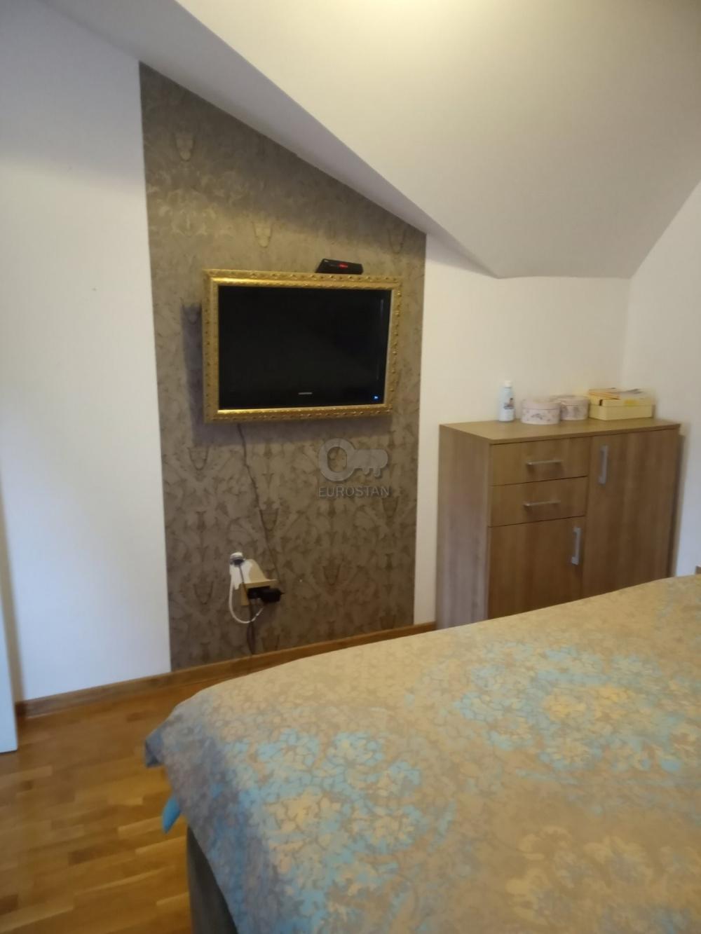 Stan na prodaju u Beogradu, Zvezdara, cetvorosoban, 114m2, cena 250000 evra