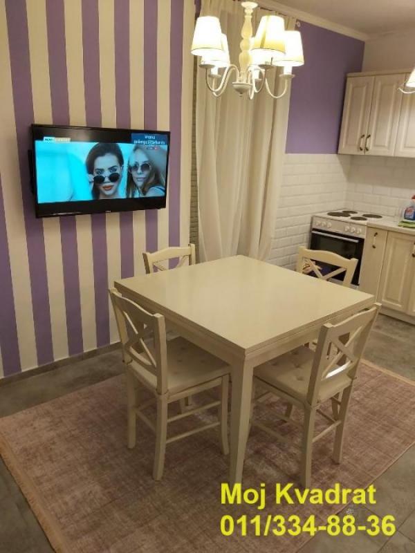 Stan na prodaju u Beogradu, Medaković 3, cetvorosoban, 64m2, cena 135000 evra
