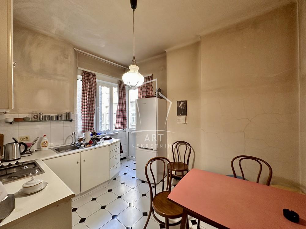 Stan na prodaju u Beogradu, Stari grad, 125m2, cena 450000 evra