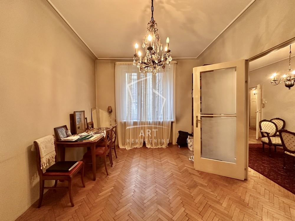 Stan na prodaju u Beogradu, Stari grad, 125m2, cena 450000 evra