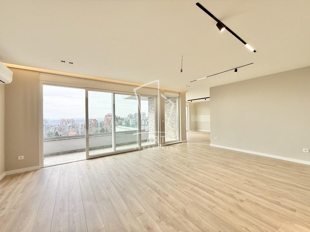 Stan na prodaju u Beogradu, Voždovac, cetvorosoban, 158m2, cena 524000 evra