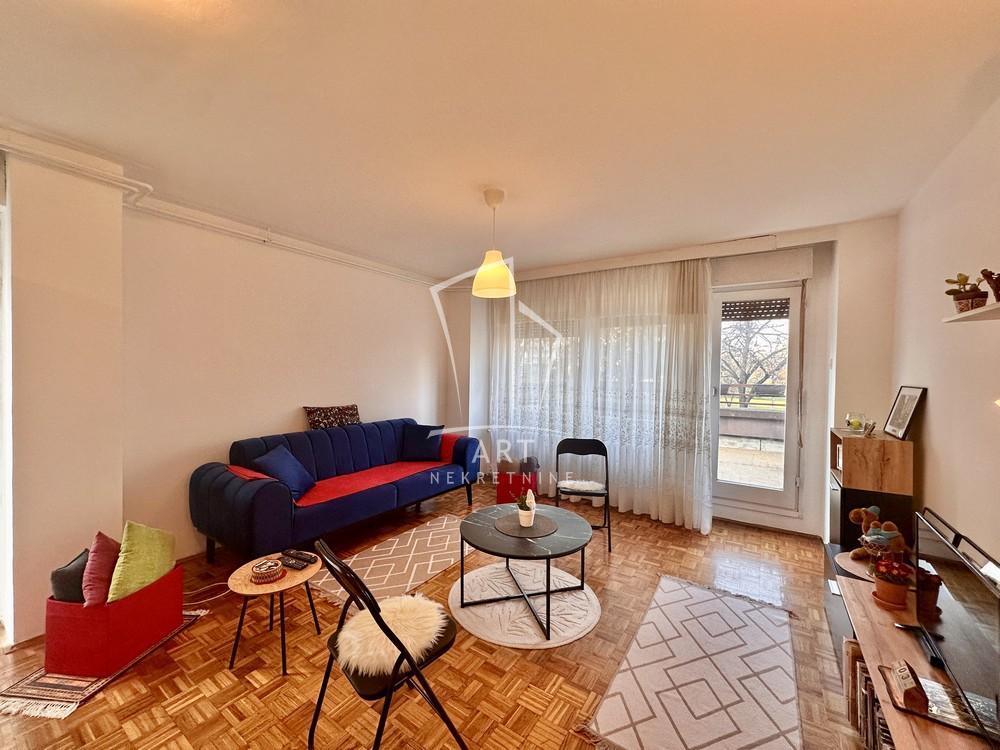 Stan na prodaju u Beogradu, Novi Beograd, dvosoban, 64m2, cena 210000 evra