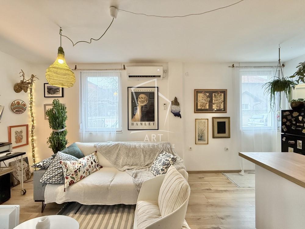 Stan na prodaju u Beogradu, Mirijevo, dvosoban, 65m2, cena 127000 evra