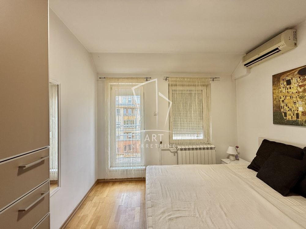 Stan na prodaju u Beogradu, Palilula, cetvorosoban, 127m2, cena 460000 evra