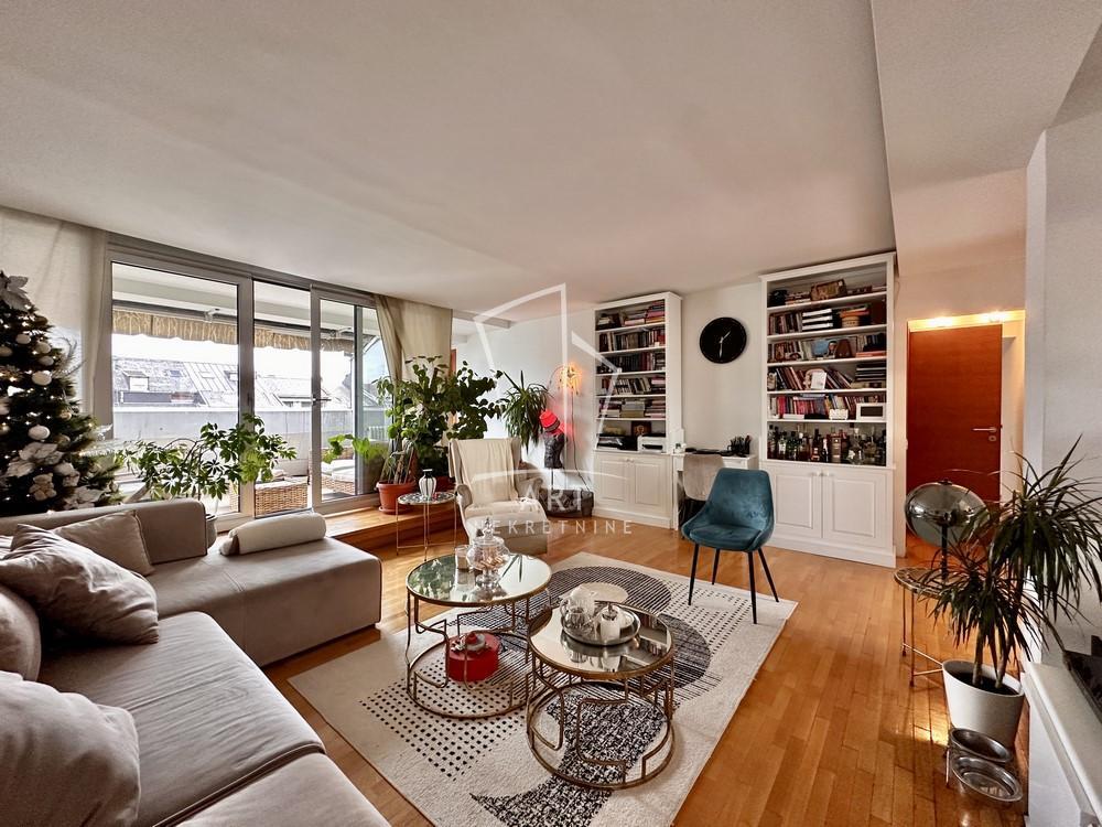 Stan na prodaju u Beogradu, Novi Beograd, cetvorosoban, 95m2, cena 360000 evra