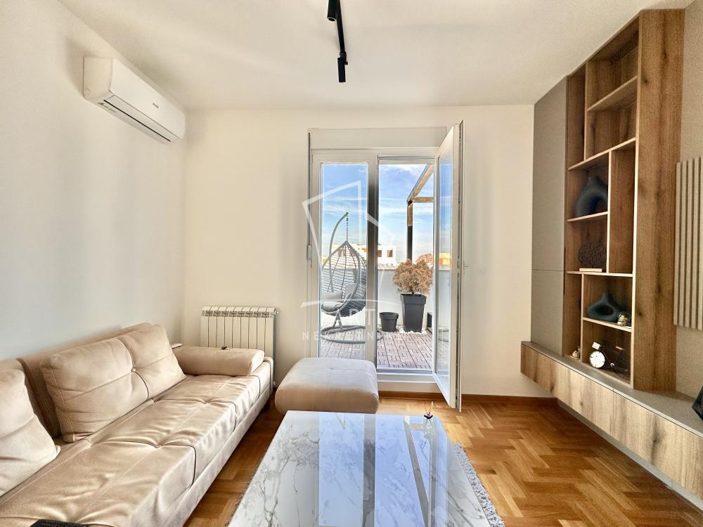 Stan na prodaju u Beogradu, Zemun, dvoiposoban, 70m2, cena 233000 evra