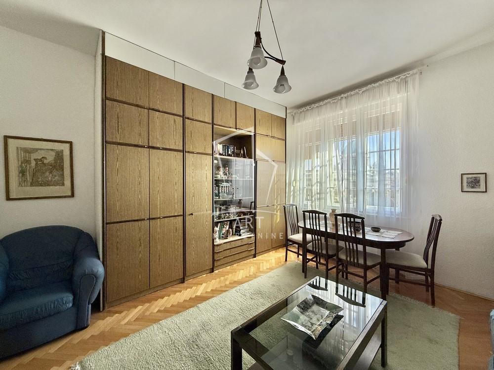 Stan na prodaju u Beogradu, Stari grad, cetvorosoban, 115m2, cena 690000 evra