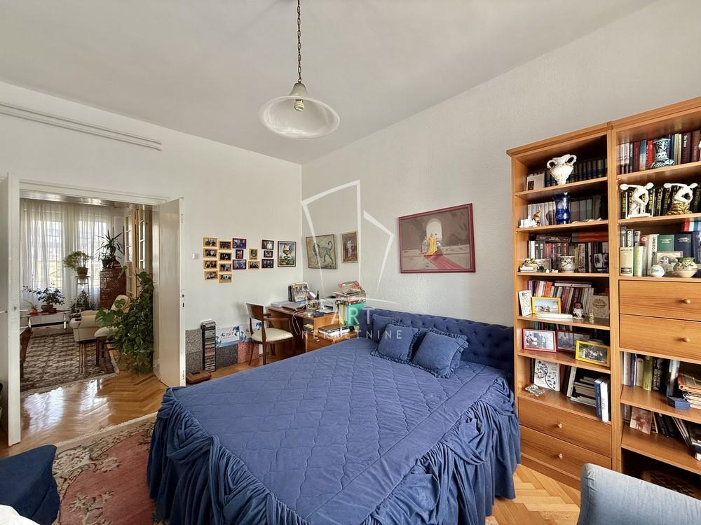 Stan na prodaju u Beogradu, Stari grad, cetvorosoban, 115m2, cena 690000 evra