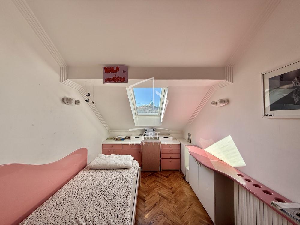 Stan na prodaju u Beogradu, Beograd (centar), 75m2, cena 305000 evra