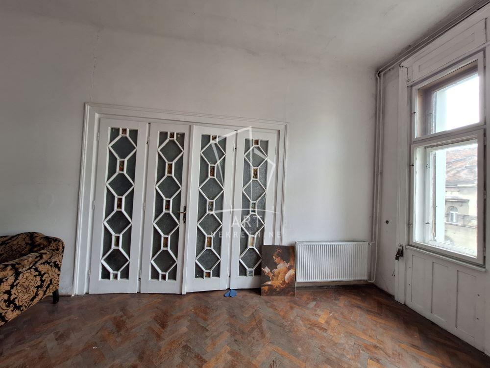Stan na prodaju u Beogradu, Vračar, 192m2, cena 450000 evra