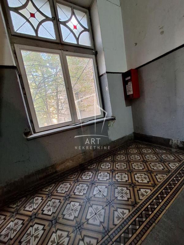 Stan na prodaju u Beogradu, Vračar, 192m2, cena 450000 evra