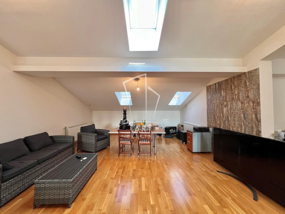 Stan na prodaju u Beogradu, Stari grad, 165m2, cena 533500 evra