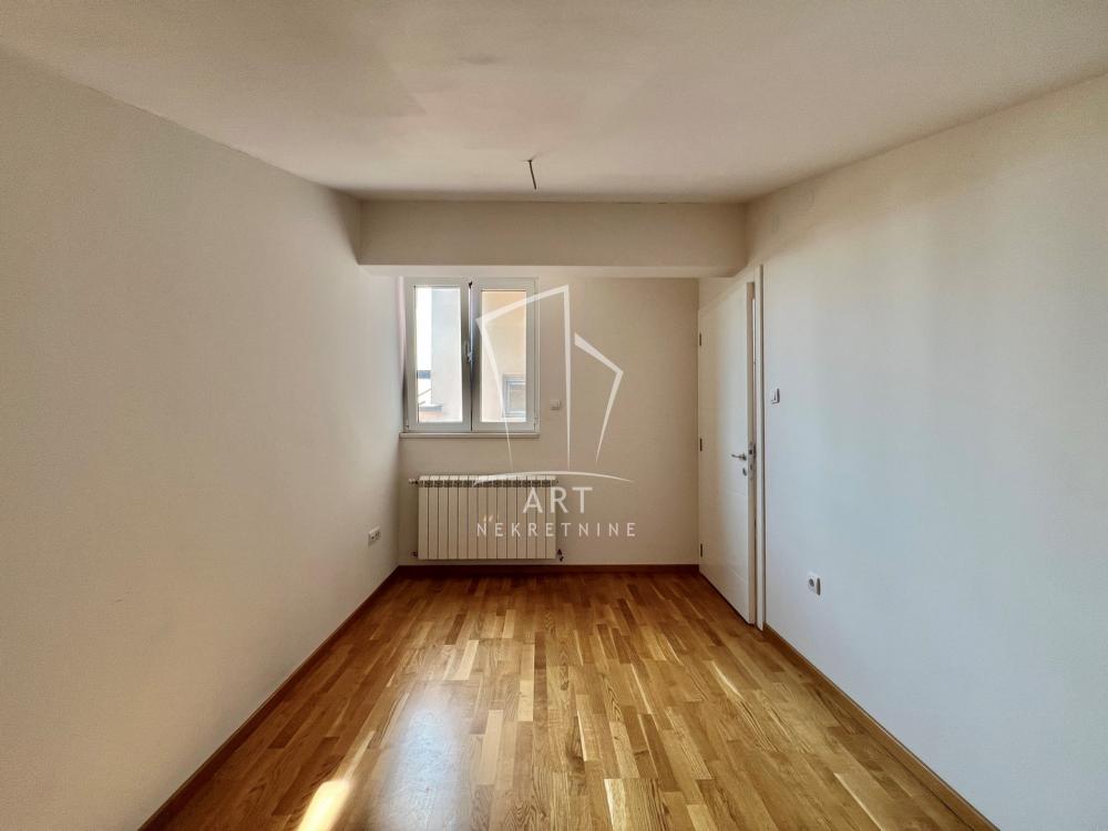 Stan na prodaju u Beogradu, Stari grad, 165m2, cena 533500 evra