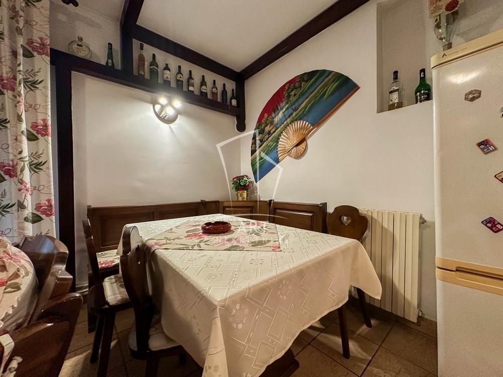 Stan na prodaju u Beogradu, Voždovac, cetvorosoban, 54m2, cena 195000 evra