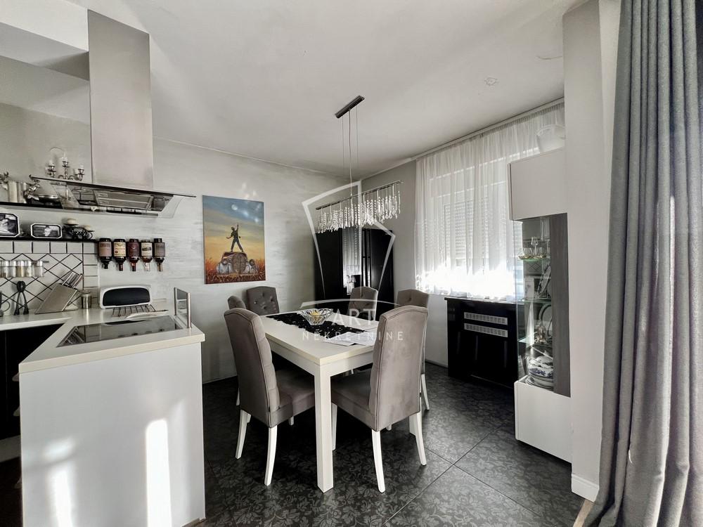 Stan na prodaju u Beogradu, Vojvode Stepe, cetvorosoban, 110m2, cena 400000 evra